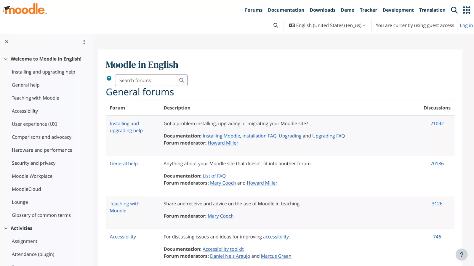 LMS development 2025: Social learning features